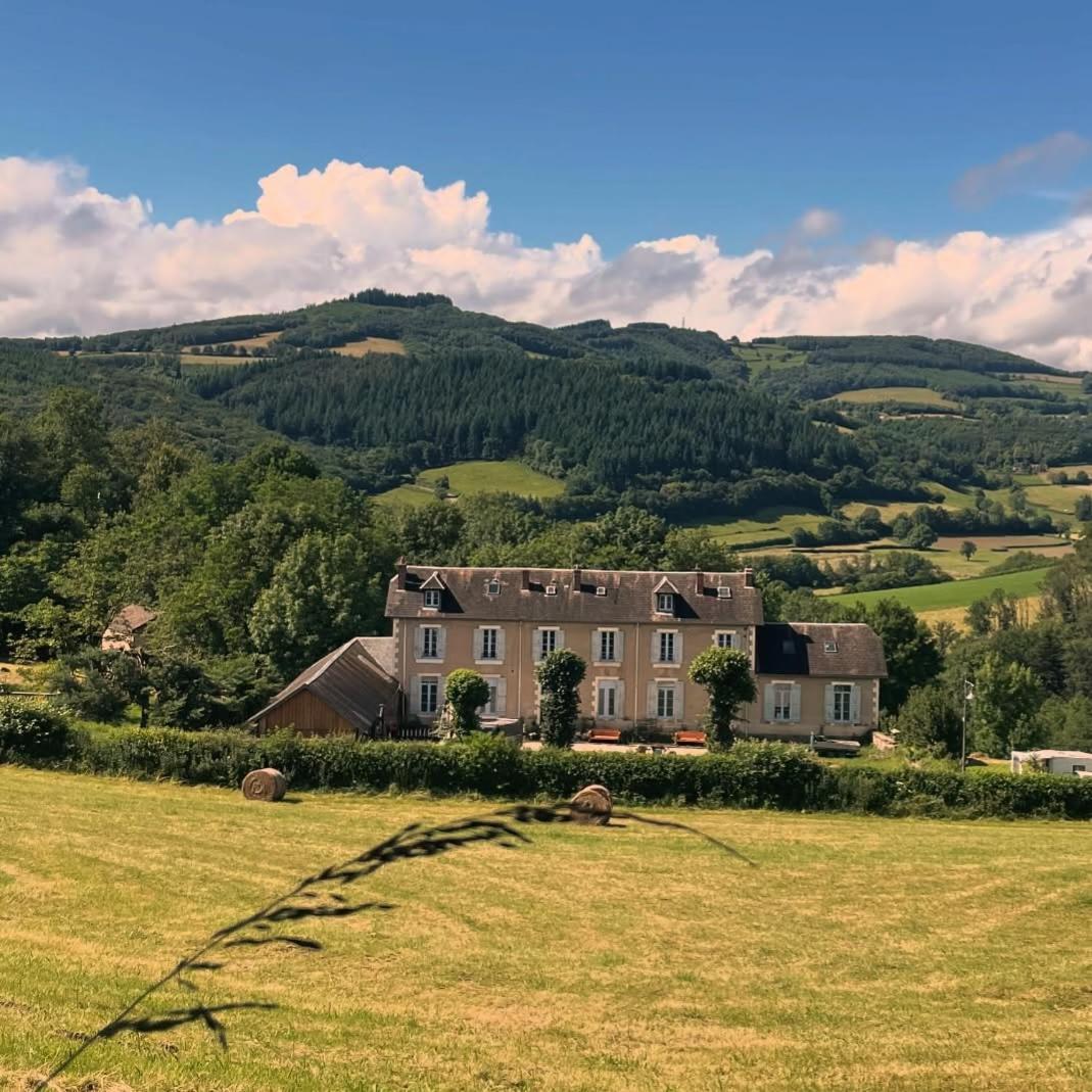 L' Ancienne Ecole Du Morvan Larochemillay Екстер'єр фото